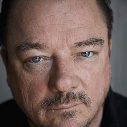 彼得·庫爾特 飾演 Herbert