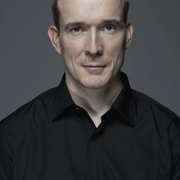 David Mitchell 飾演 Self - Interviewee