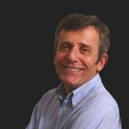 Maurizio Micheli 飾演 Willy