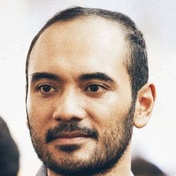 阿里奧‧巴育 - 十字路口演員 飾演Sugiman