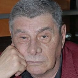 Mitică Popescu - 橡樹，十萬火急演員 飾演Valetul Peter