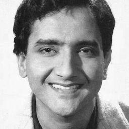 Bharat Bhushan - 命運悲鳴曲演員 飾演Priest