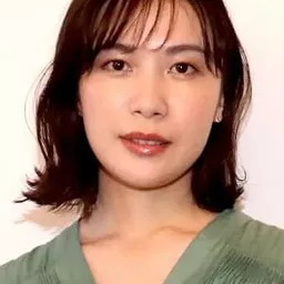 村川絵梨 飾演 Yayoi