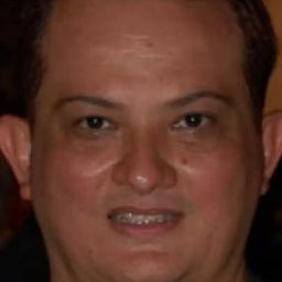 Clift Sangra 飾演 Pegulat