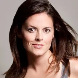 Jessica Heafey - Rocky Mountain Christmas演員 飾演Josephine