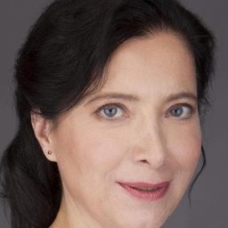 Maria Cristina Mastrangeli 飾演 Marco's wife