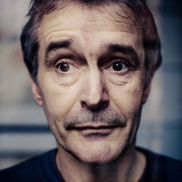 Frank Focketyn 飾演 Ayo (voice)