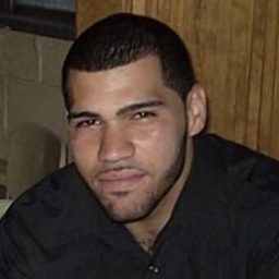 Richard L. Duran 飾演 Motel Killer