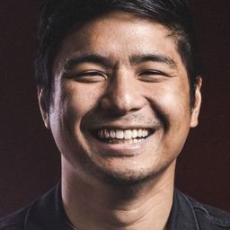 安德魯·羅培茲 飾演 Self