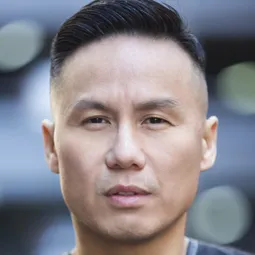 黃榮亮 飾演 Morgan Brinway