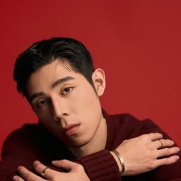 詹懷雲 飾演 Adley