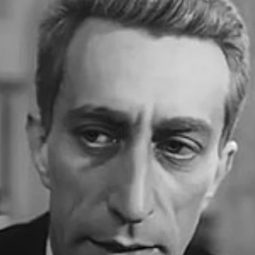 Giulio Donnini - Johnny Stecchino演員 飾演Cardinale