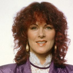 Anni-Frid Lyngstad 飾演 Self