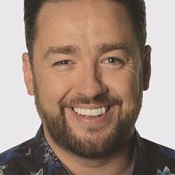Jason Manford 飾演 Ken Brooke