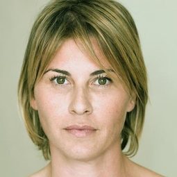 Laëtitia Lacroix - 臆想成病演員 飾演Constance