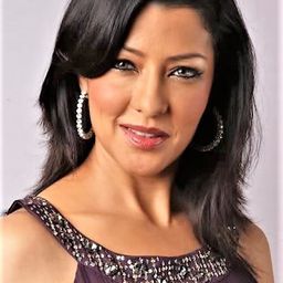 Aditi Gowitrikar 飾演 Lovely