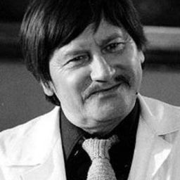 Jiří Císler 飾演 