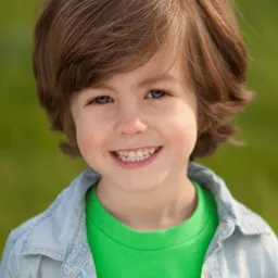 卡德·伍德沃德 飾演 Beau Abbott