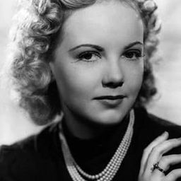 Janet Shaw 飾演 Molly Allen