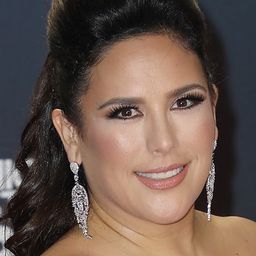 安格莉卡·瓦列 飾演 Ana Patricia del Moral