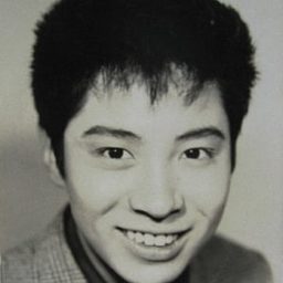 Mitsuo Hamada 飾演 