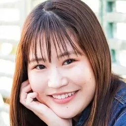 大関 澪花 飾演 Sattsun