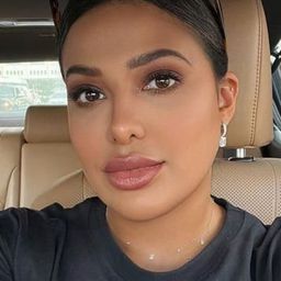 Lulwa Al-Mulla 飾演 سما