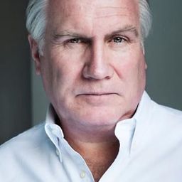 魯珀特·范西塔特 飾演 Mr. Wattlesbrook