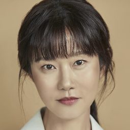 Heo Ji-na 飾演 Mi-so's Mother