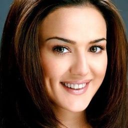 普麗緹·澤塔 飾演 Self (uncredited)