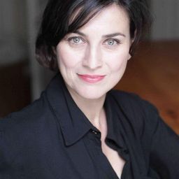 Christelle Prot 飾演 Émilie