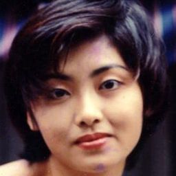 鄒靜 - 藍色大門演員 飾演Rou's Mother