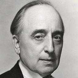 Ferdinand Gottschalk 飾演 Perishot