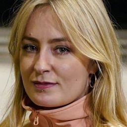 卡婷卡·拉克·彼得森 飾演 Liv