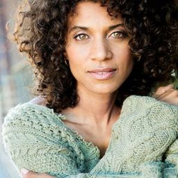 Kyra Groves 飾演 Kori