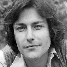 Alain Noury 飾演 Louis