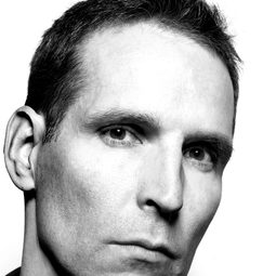 Todd McFarlane - 毒魔：終極一舞編劇