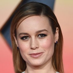 貝兒娜森 - 美妙蕈菇演員 飾演Narrator (voice)