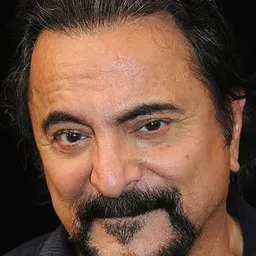 湯姆·薩維尼 飾演 Disco Boy