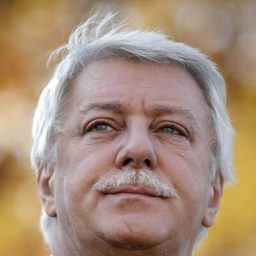 Aljoša Vučković - Migrations演員 飾演