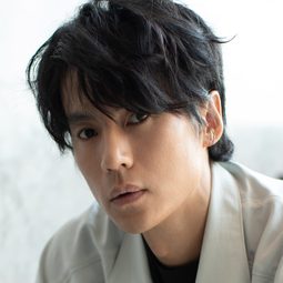 宋寧	 - 追兇十九年演員 飾演He Chen