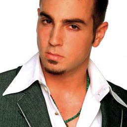 Wade Robson 飾演 Elito