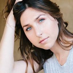 Samantha Ressler - 玩轉末日演員 飾演Karen (Franco's Asst.)