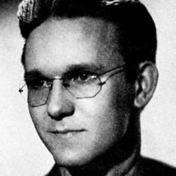 Purv Pullen 飾演 Frankie (uncredited)