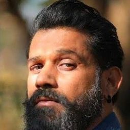 索漢姆·沙阿 飾演 Navin