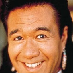 布蘭斯科姆·里奇蒙 飾演 Steve