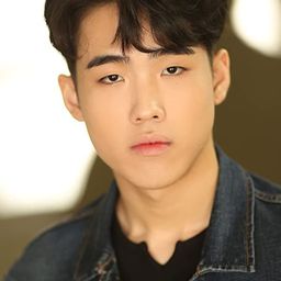 蘭斯·利姆 - Nickelodeon's Not So Valentine's Special演員 飾演Battle Rapper