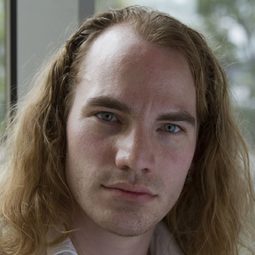 James C. Morris - 捉魂鏡演員 飾演Demon