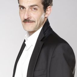 Ruben Rigillo 飾演 Gabriele Damiani