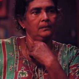 寶麗·沃珊 - 山城冤仇演員 飾演Ponnamma